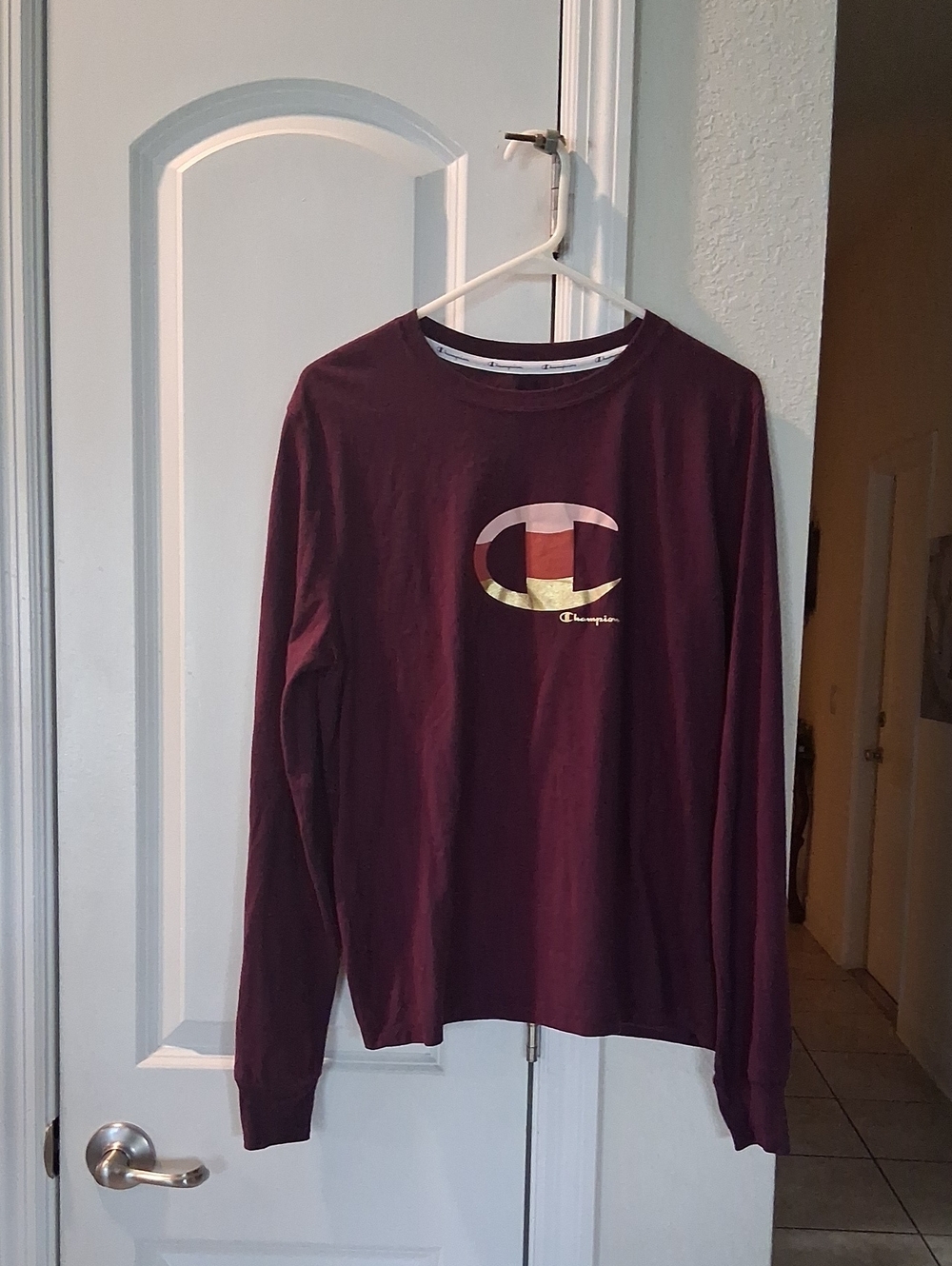 Champion Long-Sleeve Logo Tee in Burgundy